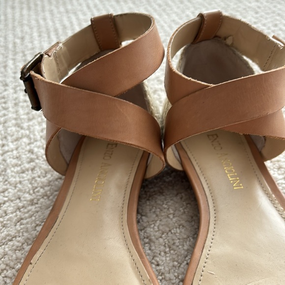 Enzo Angiolini sandals in size 5 1/2 with crisscross ankle straps - Picture 4 of 10